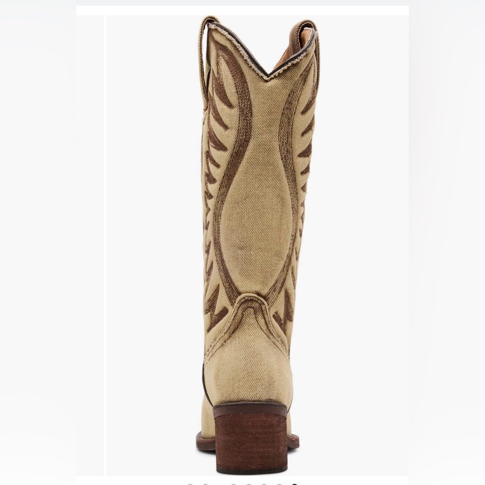 Steve Madden Tan & Brown Embroidered Western Ankle Boot
